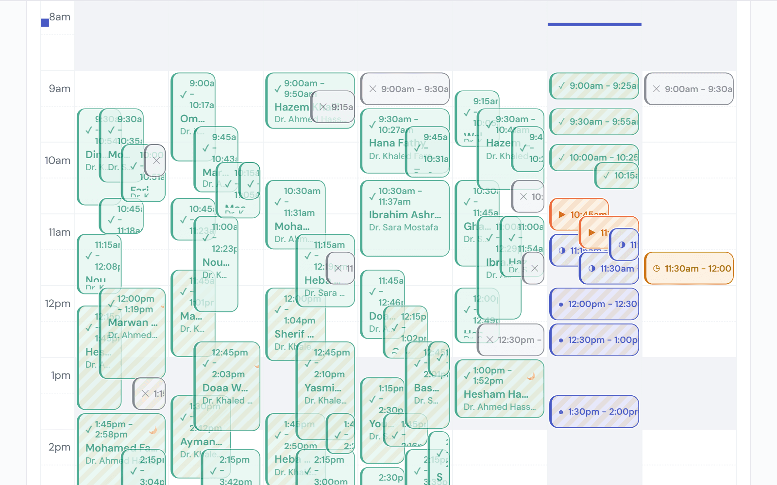 The appointments calendar for a week: visits by day and hour, coloured by status, with a note that an appointment can be dragged to reschedule it.