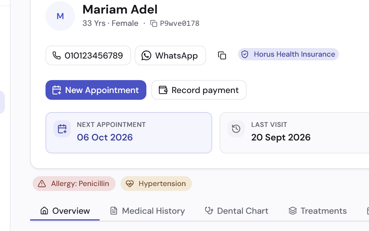 Close-up of the patient file: the next appointment, last visit and outstanding balance, with Allergy: Penicillin and Hypertension flags beneath.